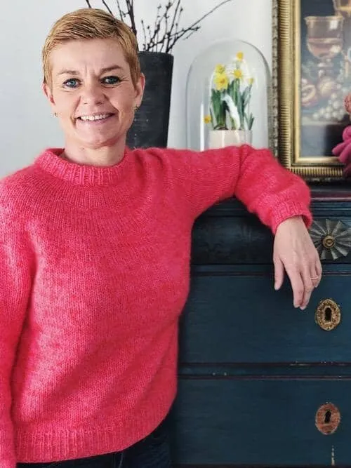 Novice sweater by PetiteKnit, No 1   Silk Mohair knitting kit